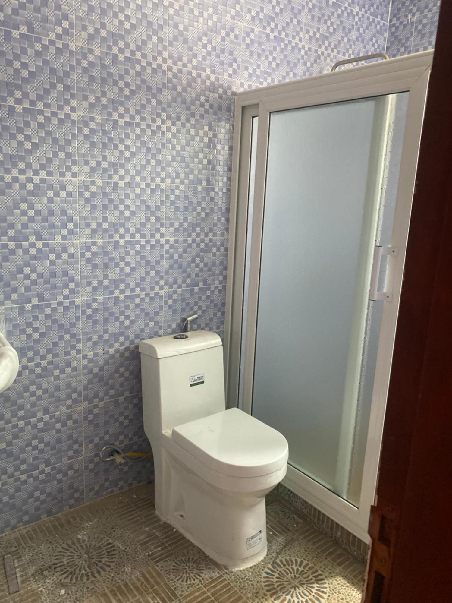 Debora Guest House Фрийтаун Екстериор снимка